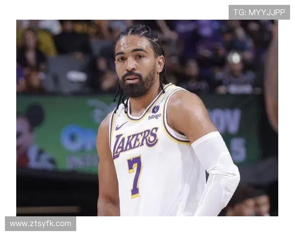 范德比尔特：下半场首发应尽早热身以提升比赛状态