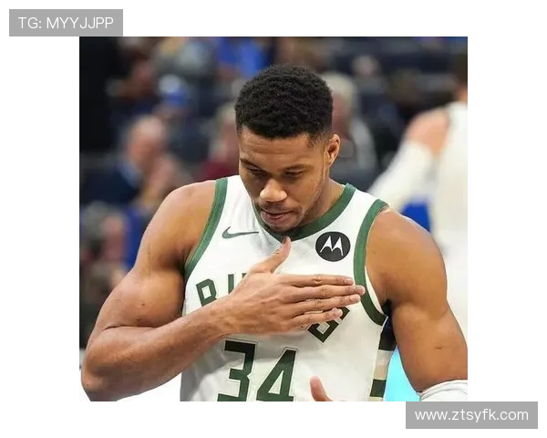 字母哥22投16中砍下37分8板7助2盖帽 正负值+18助雄鹿轻取对手